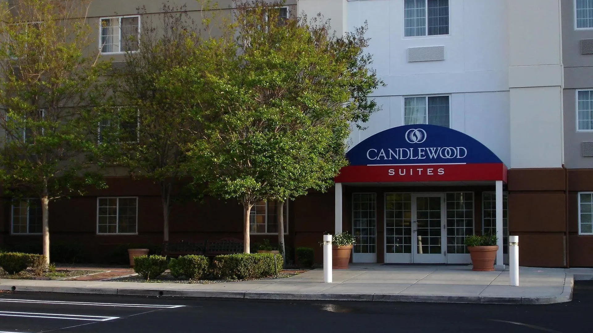 Sonesta Simply Suites Anaheim Garden Grove